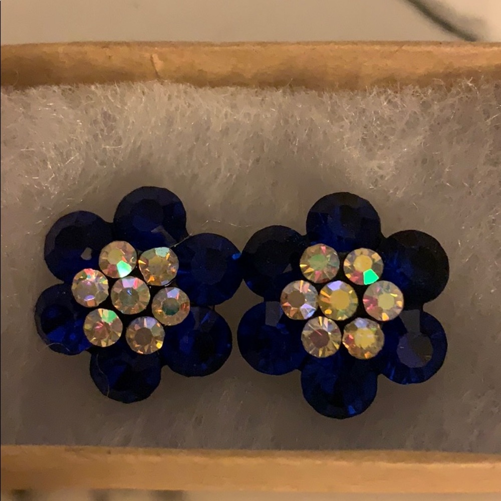 Flower earrings